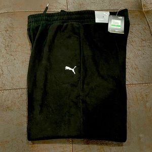 💥BNWT Women’s Puma Joggers💥